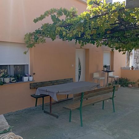 Ferienwohnung Luce Kijevo Exterior foto