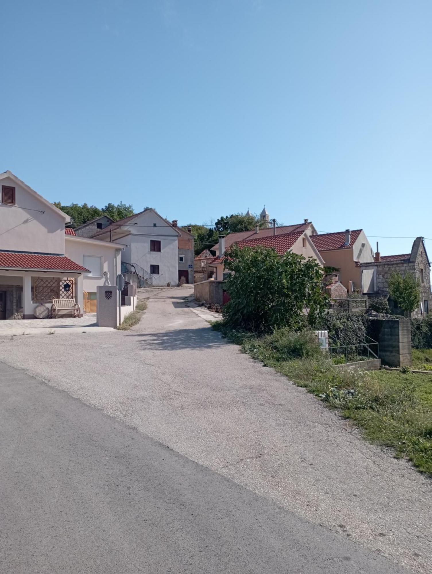 Ferienwohnung Luce Kijevo Exterior foto